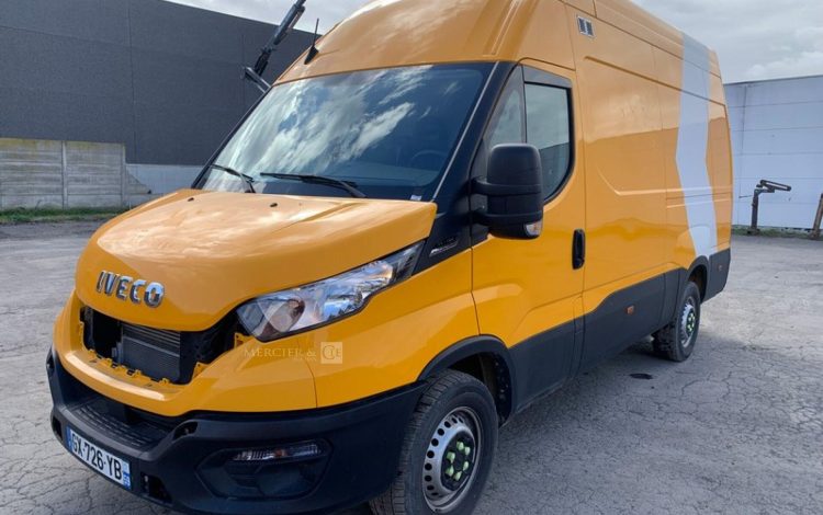 IVECO DAILY 35S16  VE1010236