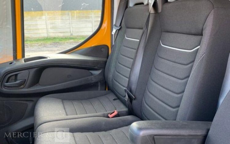 IVECO DAILY 35S16  VE1010236
