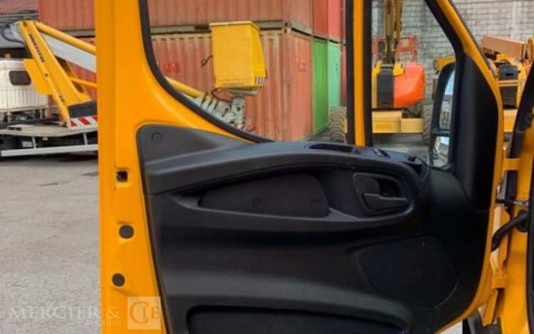 IVECO DAILY 35S16  VE1010236
