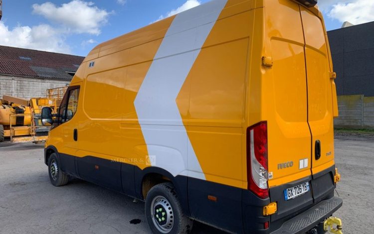 IVECO DAILY 35S16  VE1010236