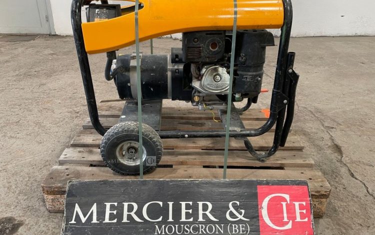 SDMO PERFORM 6500  GRO010823