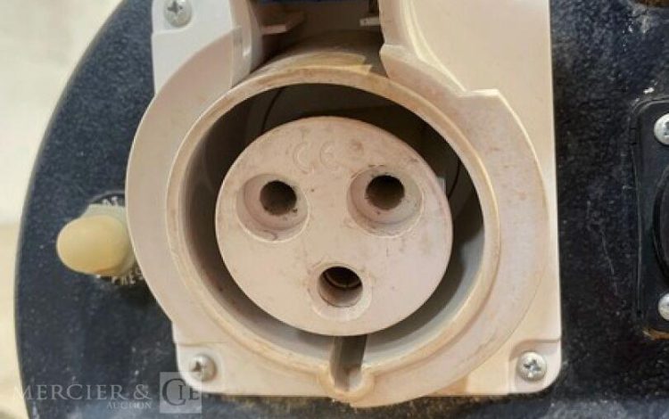 SDMO PERFORM 6500  GRO010823