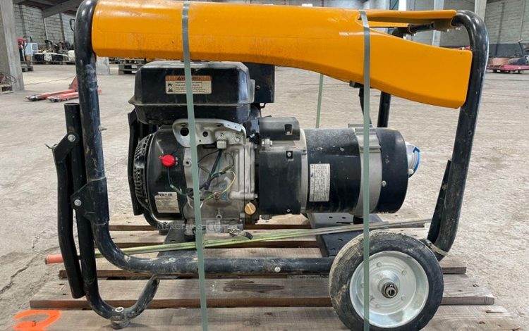 SDMO PERFORM 6500  GRO010823