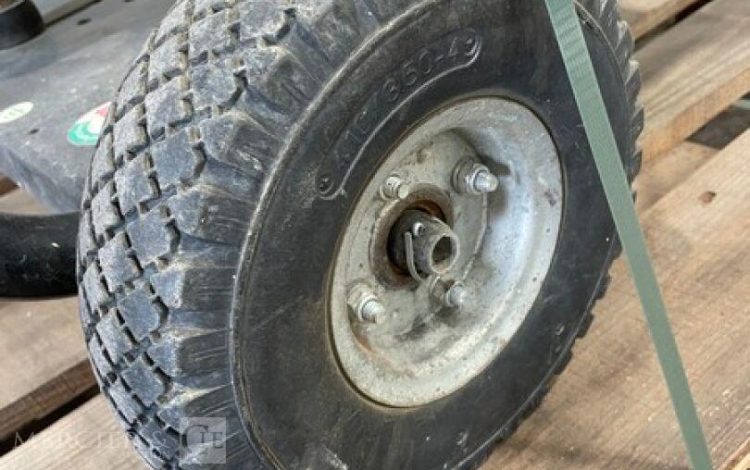 SDMO PERFORM 6500  GRO010823