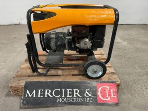 SDMO PERFORM 6500  GRO011008