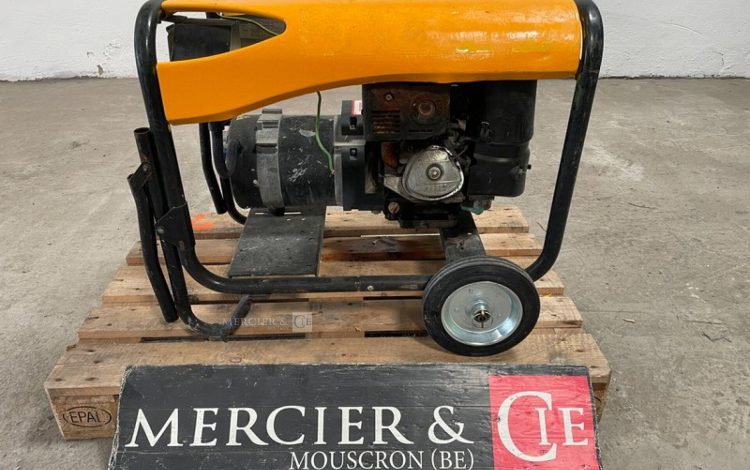 SDMO PERFORM 6500  GRO011008