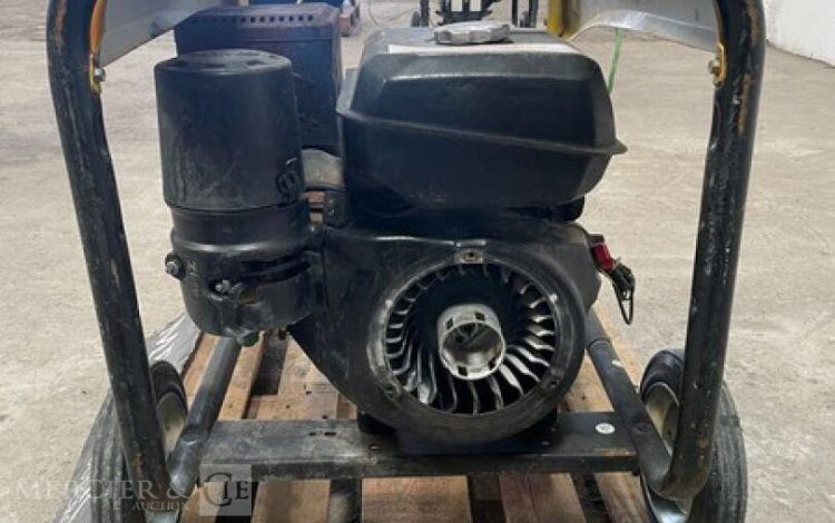 SDMO PERFORM 6500  GRO011008