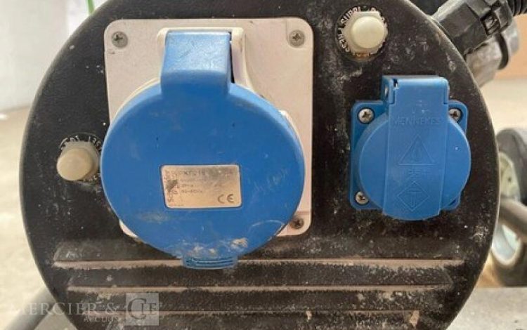 SDMO PERFORM 6500  GRO011008