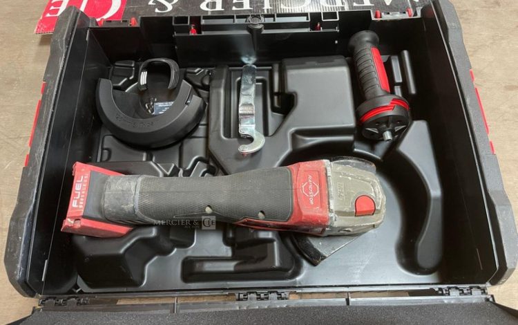 MILWAUKEE M18 ONEFSAG125XPDB  MIL010049