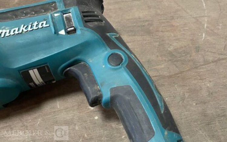 MAKITA   PER010258