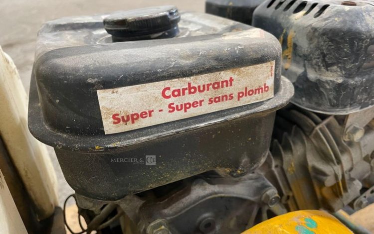 MVC-F80R VAS  PLA750925