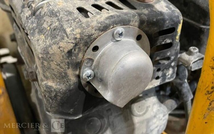 MVC-F80R VAS  PLA750925