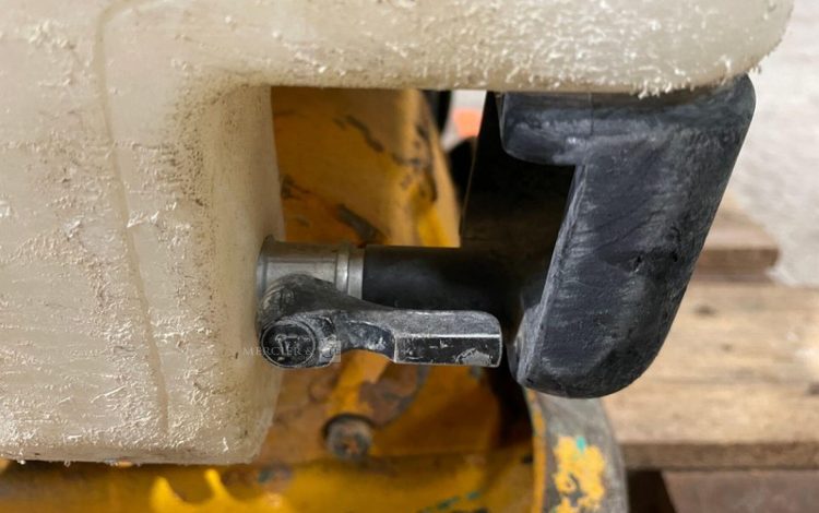 MVC-F80R VAS  PLA750925