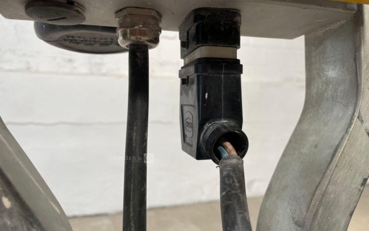 HUSQVARNA   SUR010088