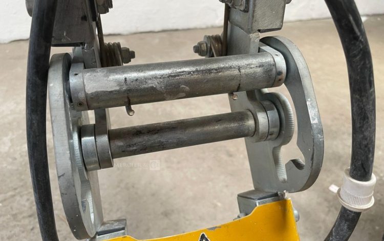 HUSQVARNA   SUR010088