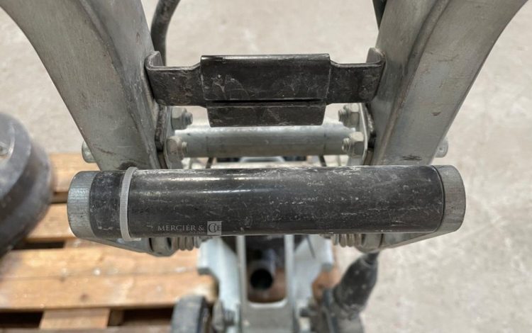 HUSQVARNA   SUR010088