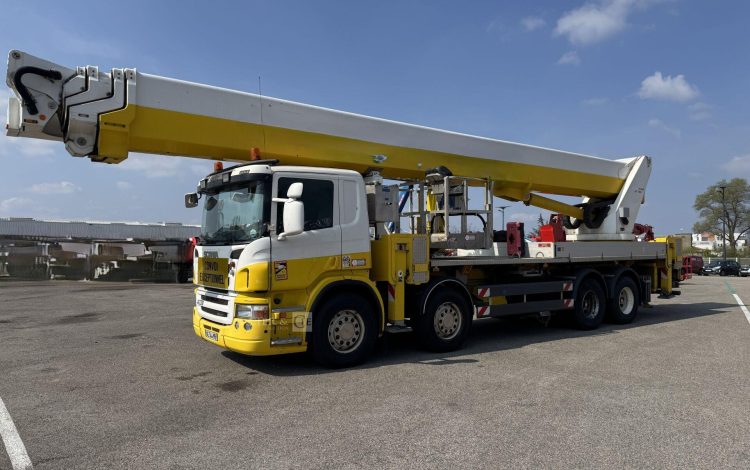 SCANIA / WUMAG P380 / WT700  WUMAG