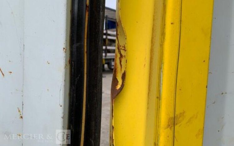 CONTAINEX LC20&Prime;  31977