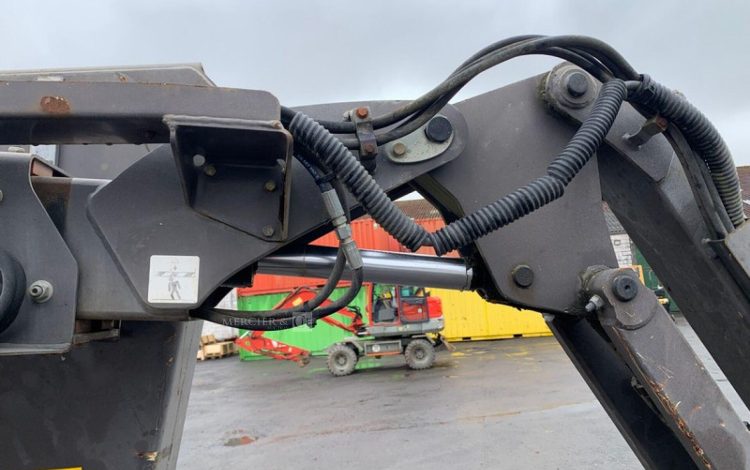 MANITOU 160 ATJ E3  L640G019