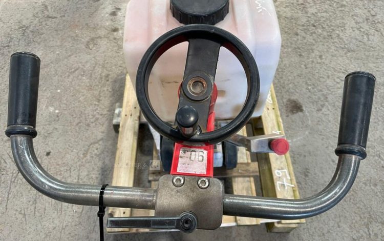 HUSQVARNA FS305  79MAM42026