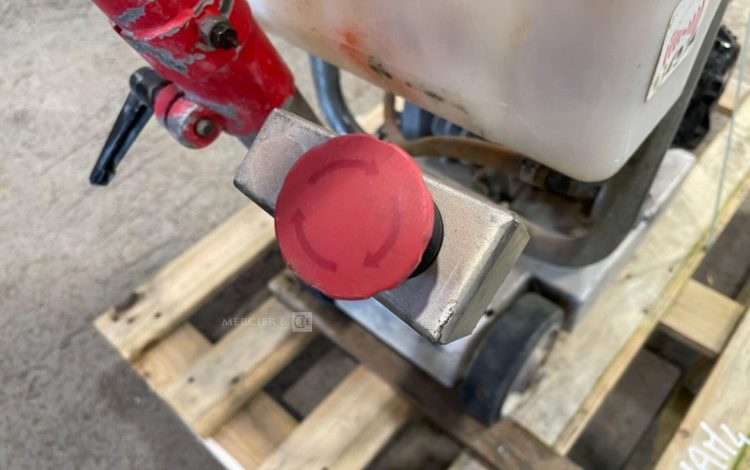 HUSQVARNA FS305  79MAM42026