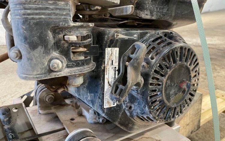 HUSQVARNA FS305  79MAM42026