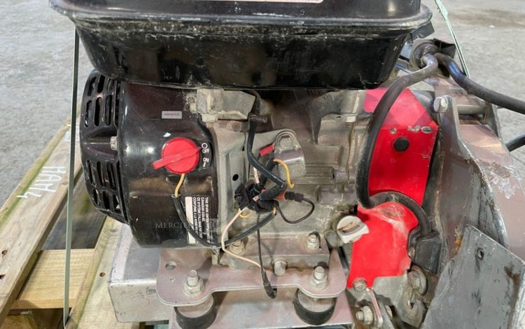 HUSQVARNA FS305  79MAM42026