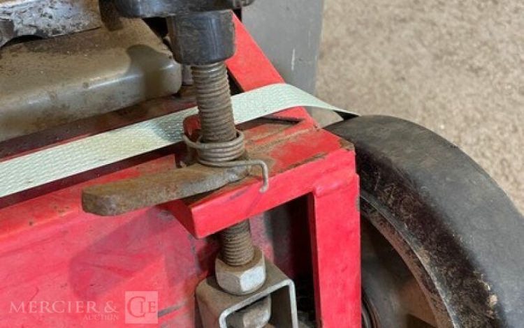 ELIET ELIET 501  77MAM42026