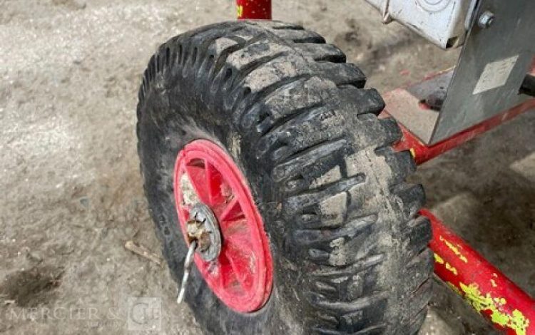 PRAMAC E4000  48MAM42026