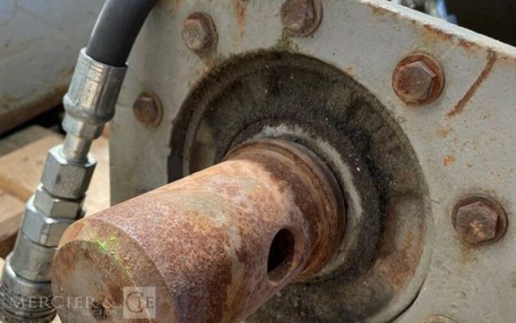 DITCH WITCH   46MAM42026