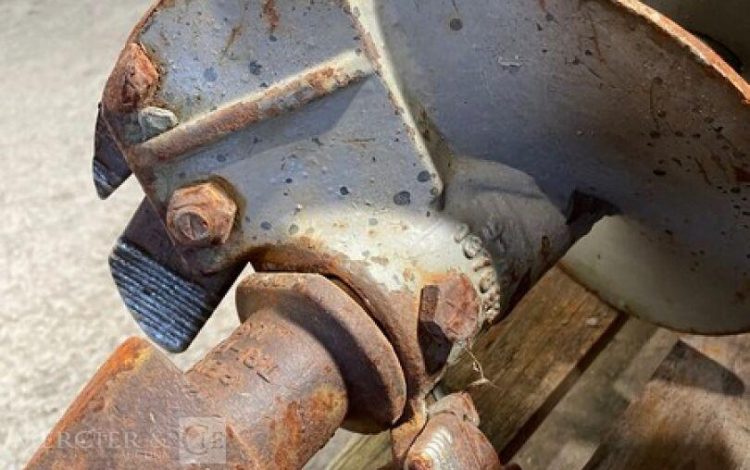 DITCH WITCH   46MAM42026