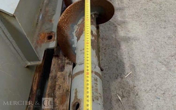 DITCH WITCH   46MAM42026