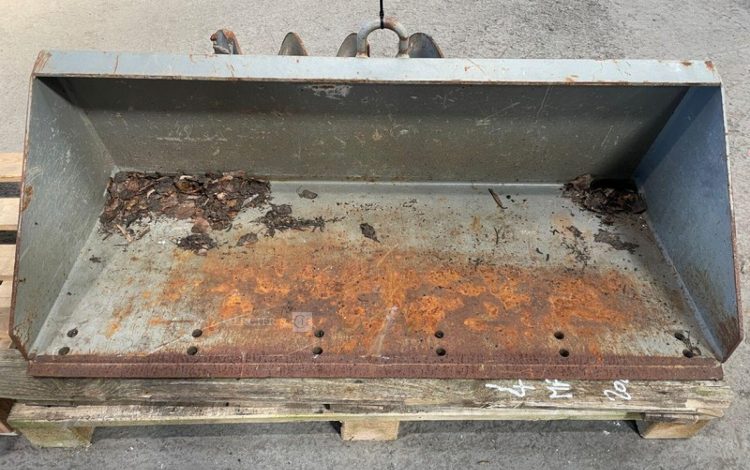 DITCH WITCH   46MAM42026