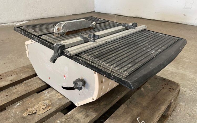 HUSQVARNA TS230F  44MAM42026