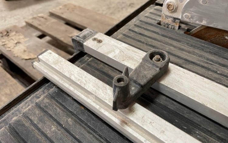 HUSQVARNA TS230F  44MAM42026