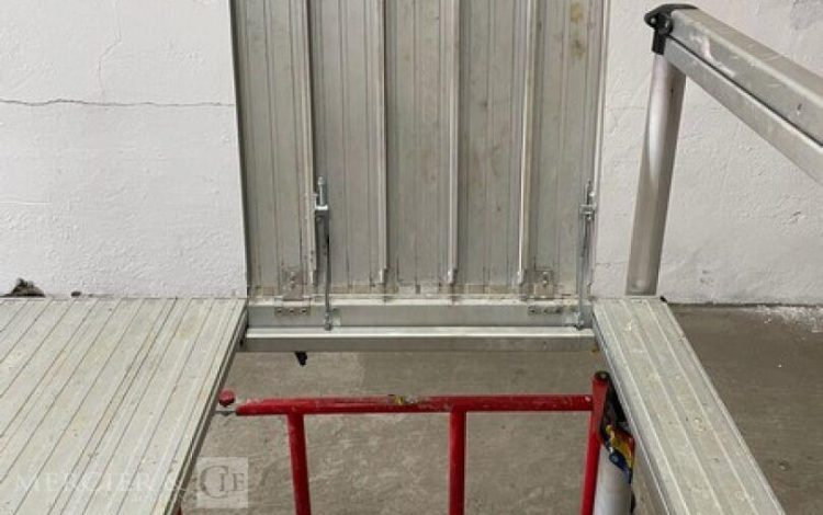 DUARIB TELETOWER  42MAM42026