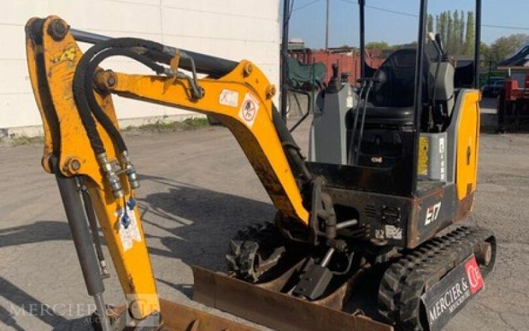 BOBCAT E17  PEL010279