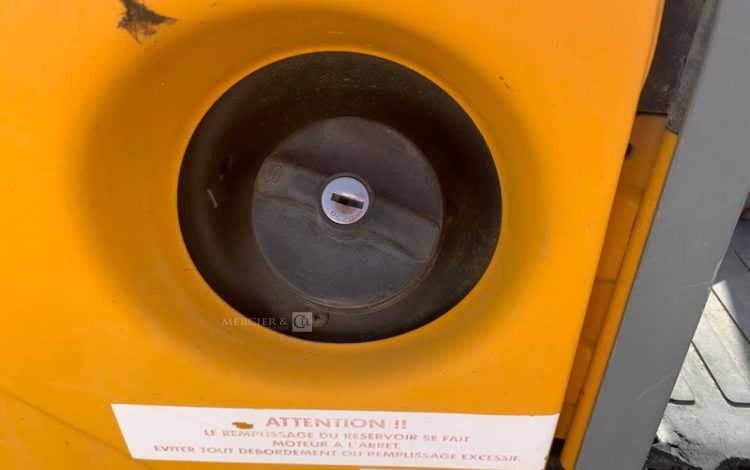 BOBCAT E17  PEL010279