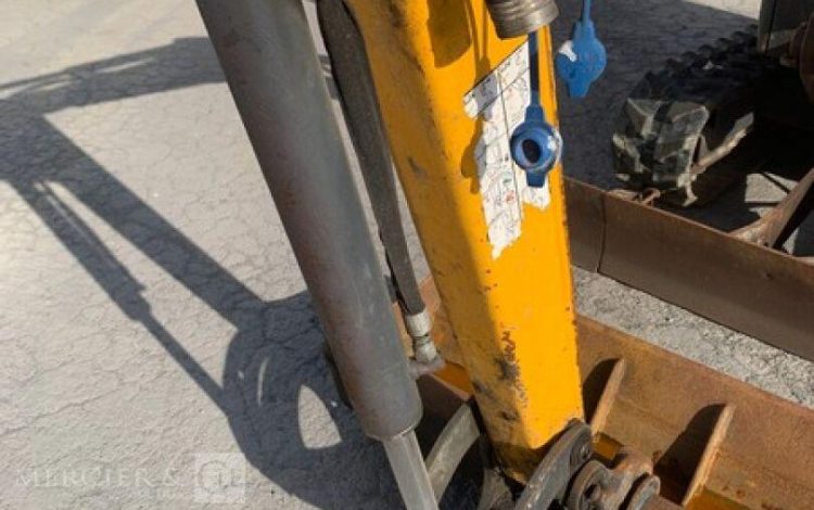 BOBCAT E17  PEL010279