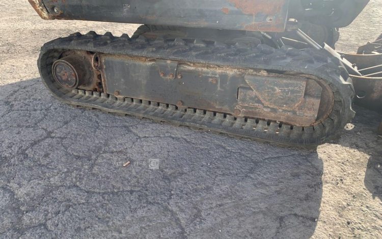 BOBCAT E17  PEL010279