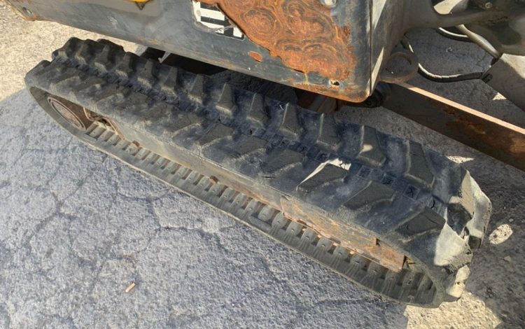 BOBCAT E17  PEL010279