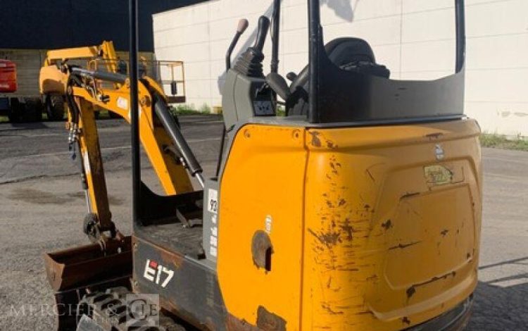 BOBCAT E17  PEL010279