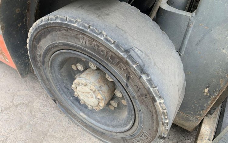 TOYOTA 626-FD25  RB010382