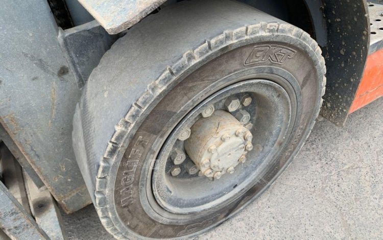 TOYOTA 626-FD25  RB010382