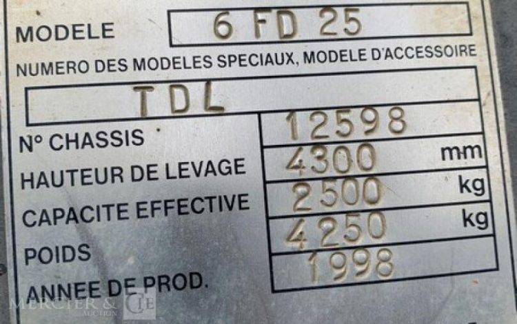 TOYOTA 626-FD25  RB010382