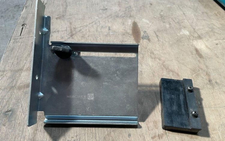 MAKITA KP0810  RAB010238