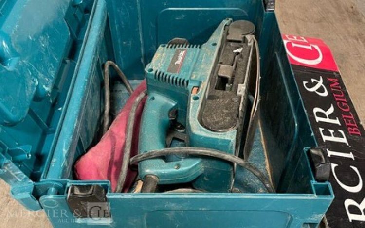 MAKITA 9404  PON010616