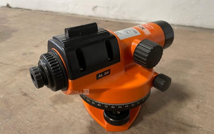 METLAND AL24  NIV010001