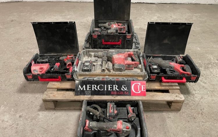 MILWAUKEE   MIL010009