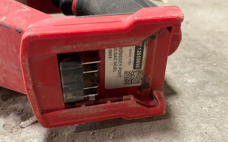 MILWAUKEE   MIL010009